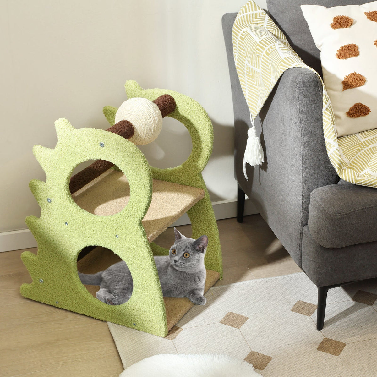Árbol rascador moderno de 2 niveles para gatos de interior con bola rascadora de sisal giratoria - Verde