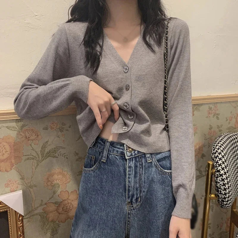Women's Long Sleeve Cropped Cardigan V Neck Button Down Knit Lady Autumn Spring Knitted Single-breasted Cardigan Sweaters