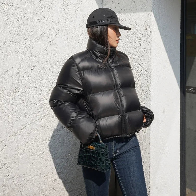 Women's Winter Cropped Puffer Jacket – Warm Padded Zip-Up Coat for Cold Weather
