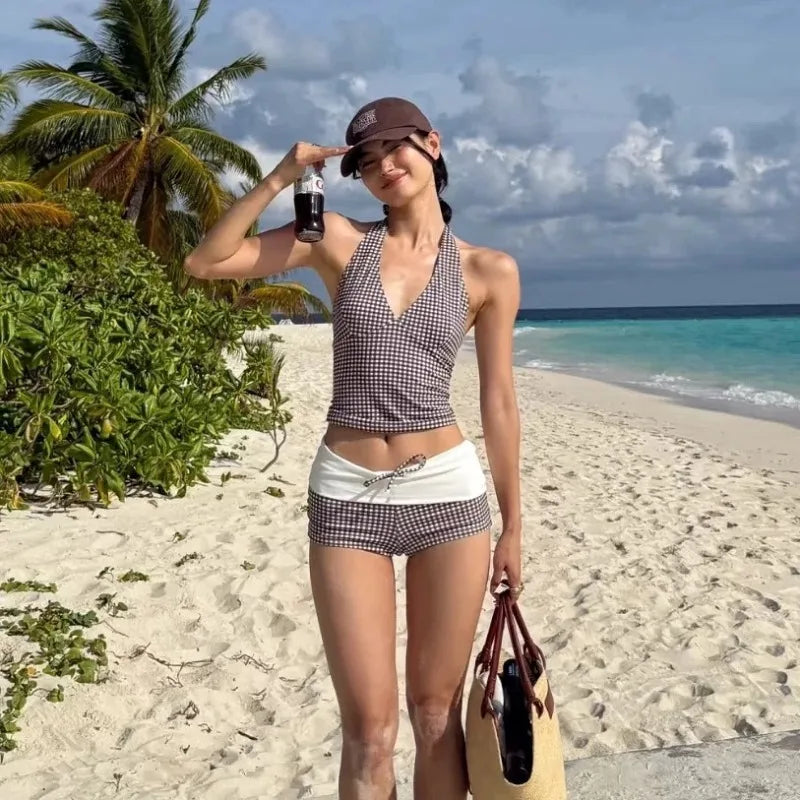 Nuevo y sexy conjunto de bikini con escote pronunciado y push up, braguita a cuadros de talle alto con control de abdomen y traje de baño de dos piezas sin espalda para vacaciones en la playa