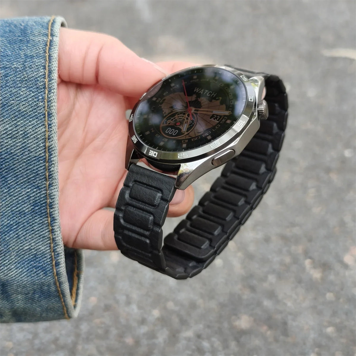 Garmin Leather Smartwatch Band - Magnetic Strap
