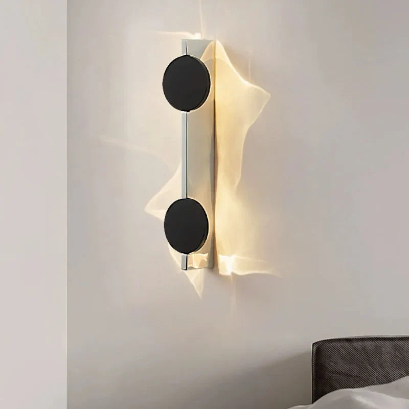 Aplique de pared LED moderno giratorio ondulado Lámpara de pared de acero inoxidable Apliques de pared de ambiente Luces de cabecera de dormitorio de hotel