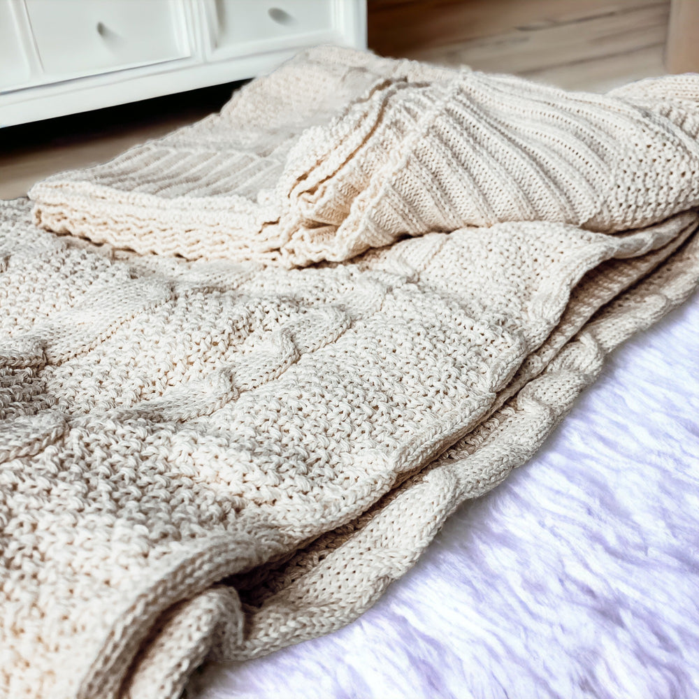 Claret Knit Sweater Throw Lightweight Cozy Blanket For Couch Bed