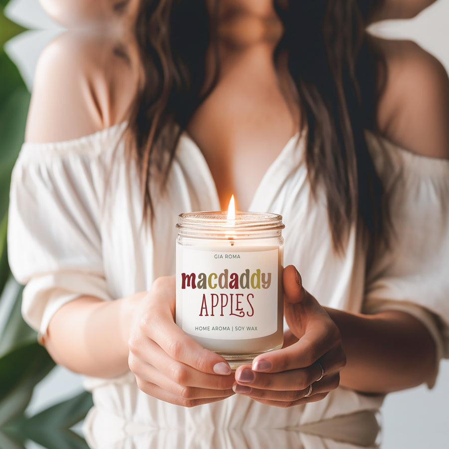 Fresh Macintosh Apple Soy Candle Fall Scented Pear Vanilla Musk Cedarwood