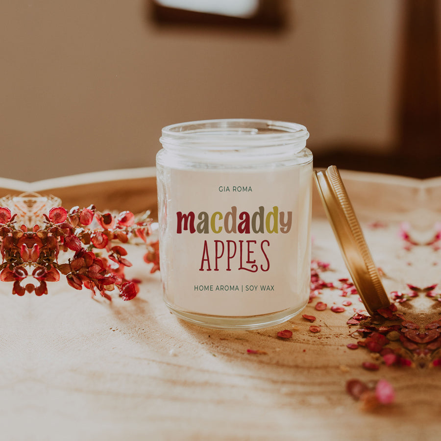 Fresh Macintosh Apple Soy Candle Fall Scented Pear Vanilla Musk Cedarwood