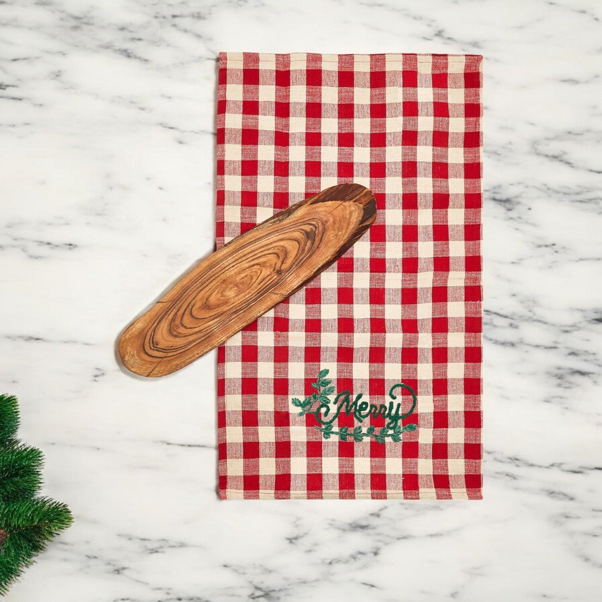 Holiday Charcuterie Board Set With Tartan Kitchen Towels - 2-Piece Gift