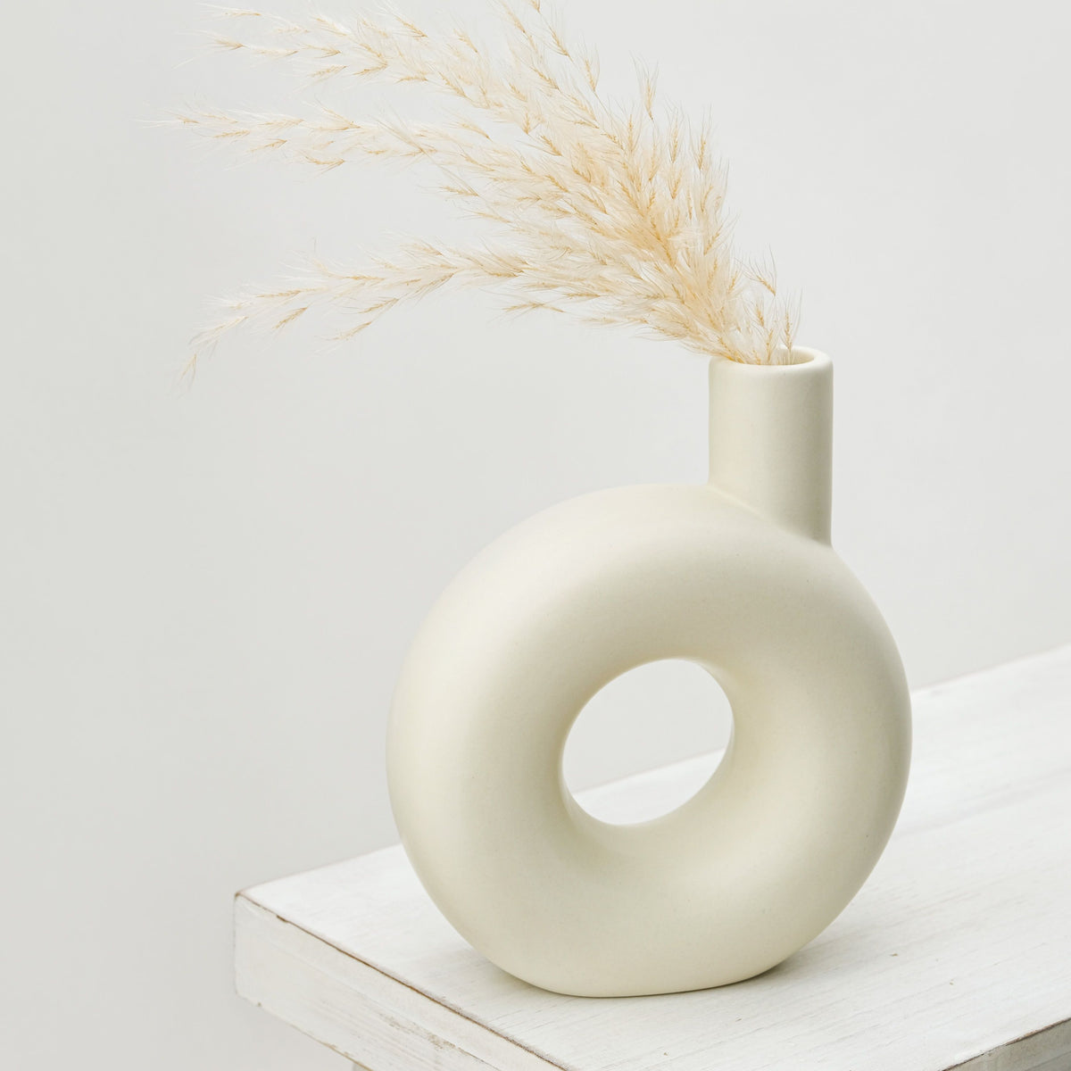 Origin 21 White Ceramic Modern Vase