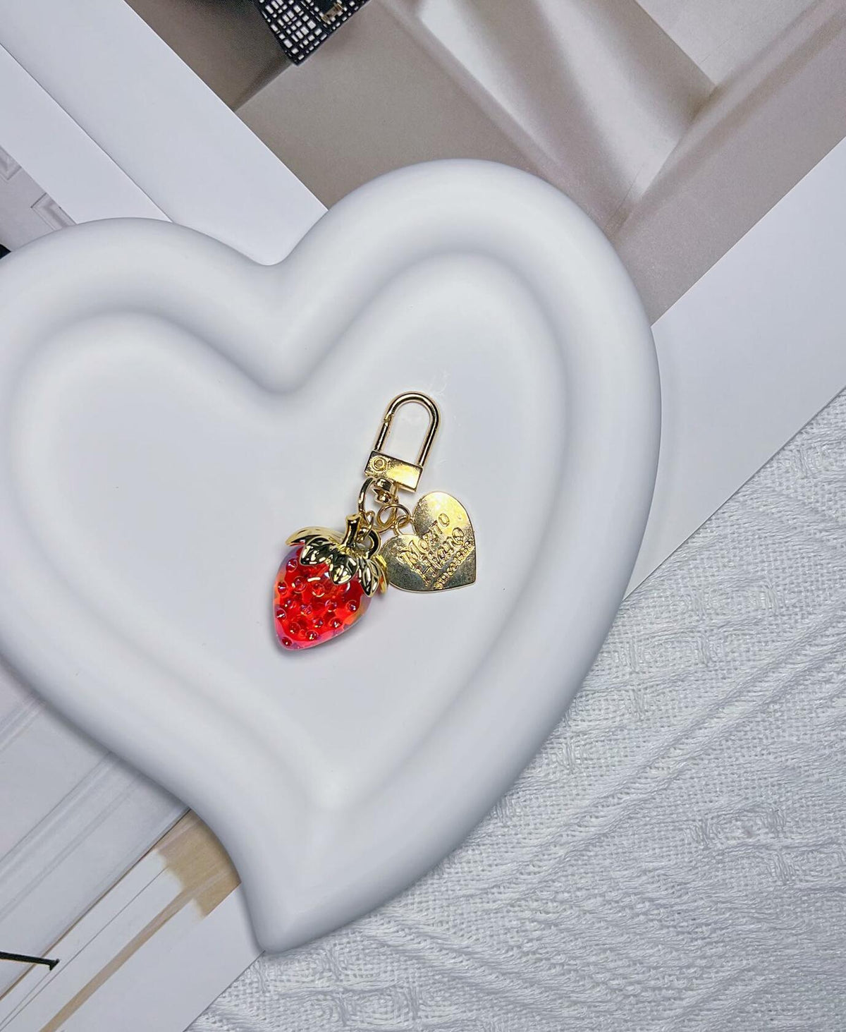 Llavero de fresa tierno LAEKOU, accesorios para mujer, llavero estilo Y2K