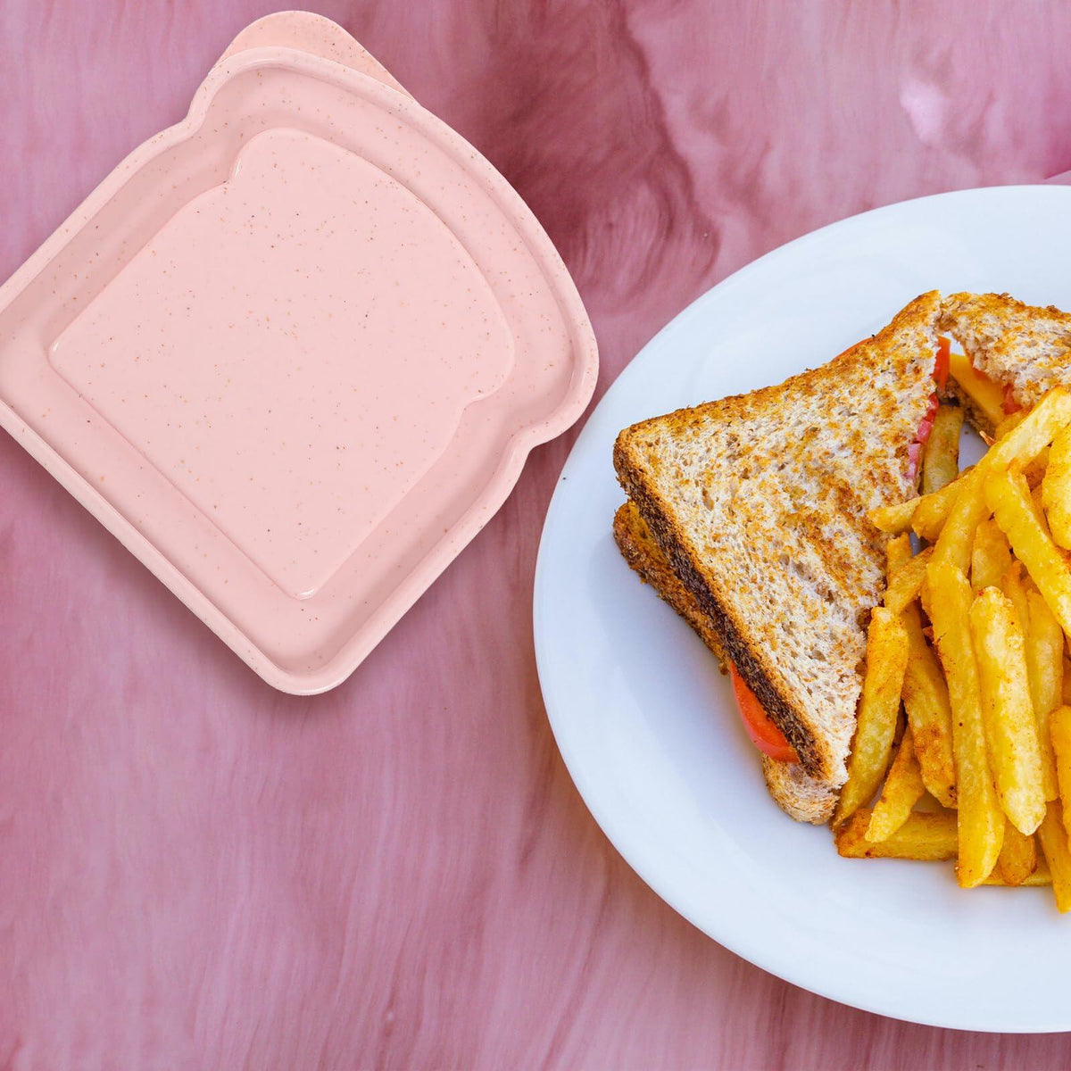 ABOOFAN 4 recipientes de plástico para sándwich con forma de tostada con tapa para almacenamiento de alimentos