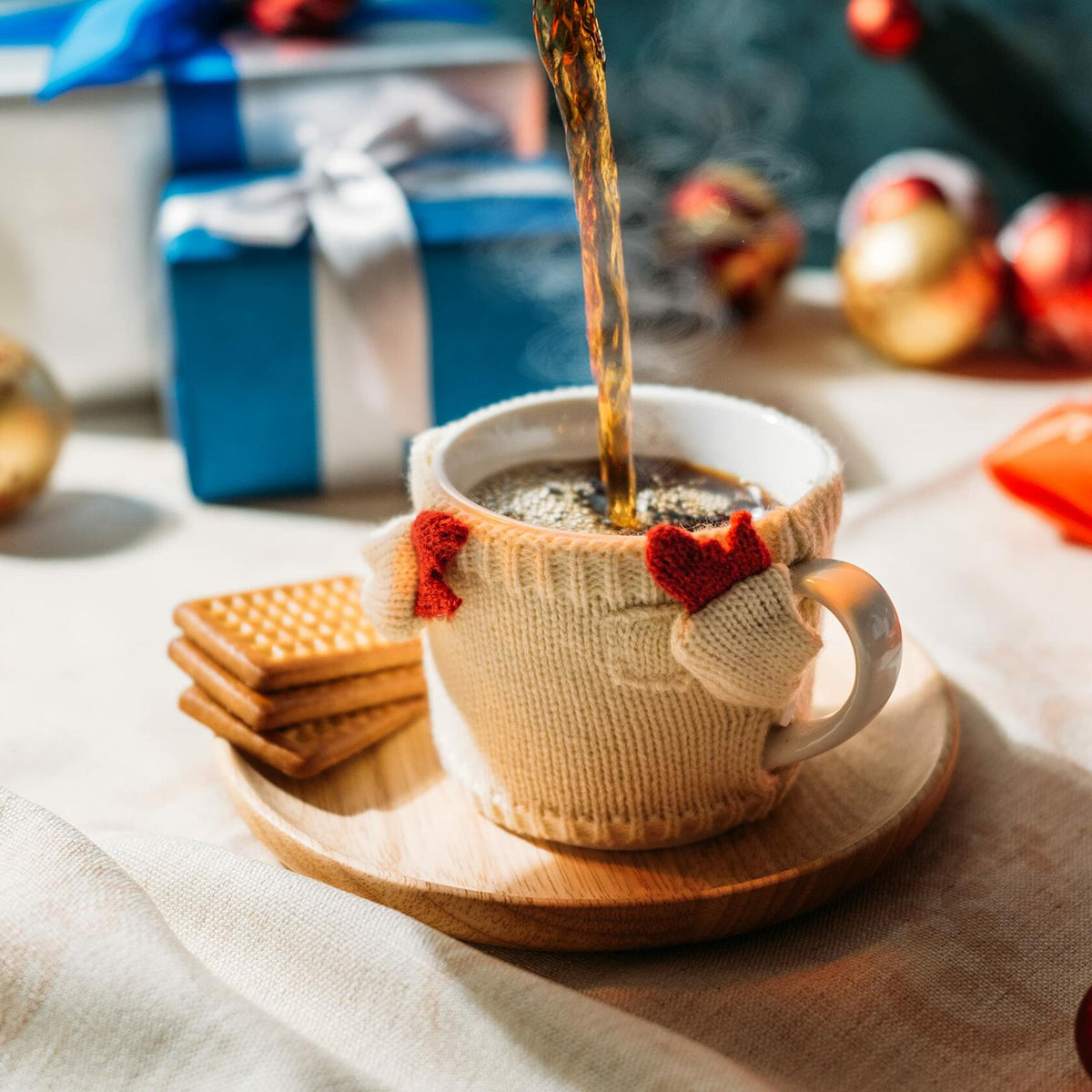 Taza suéter acogedora de invierno, 14 oz, roja y blanca, con guantes y árbol, regalo navideño