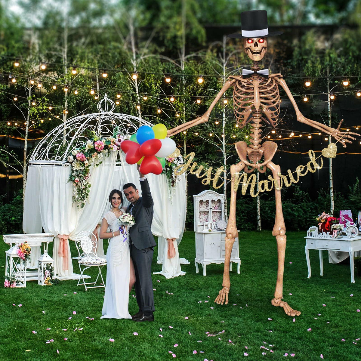 Accesorios de disfraz de esqueleto VioraWhite, pancarta y pajarita "Just Married"