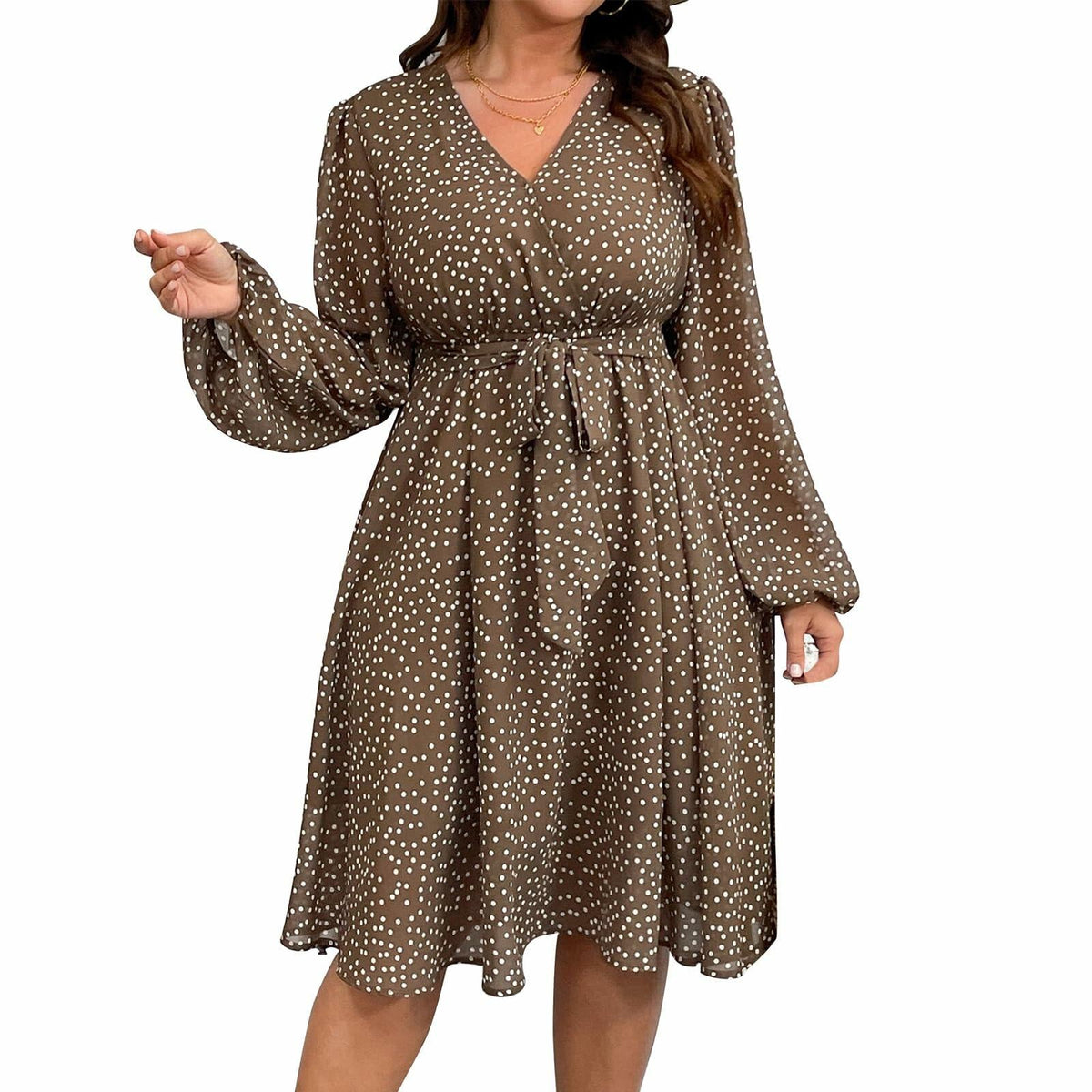 Vestido RWJ de gasa talla grande con cuello en V, punto suizo y cinturón, manga larga, color café, talla plus