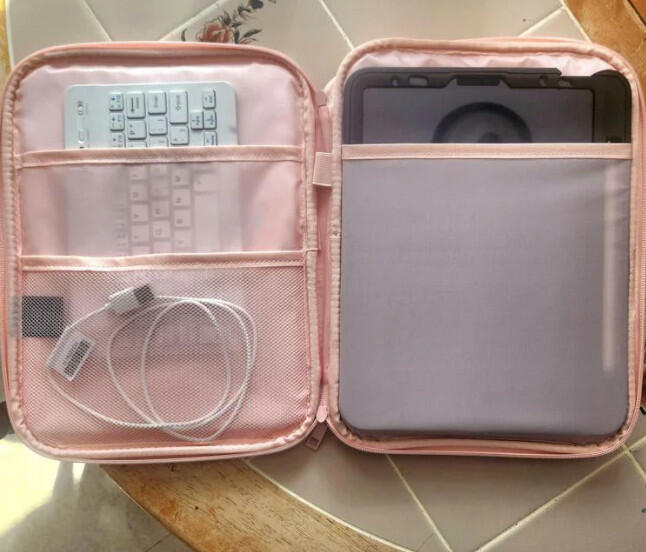 [Como nuevo] Funda con cierre Brightroom para tablet o laptop, color rosa pastel, 12 pulg. x 9.25 pulg.