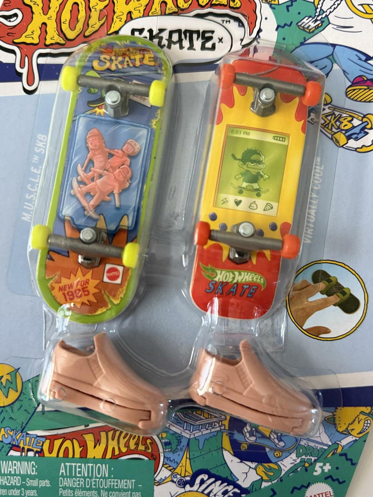Set de 2 mini patinetas para dedos Hot Wheels Skate con accesorios