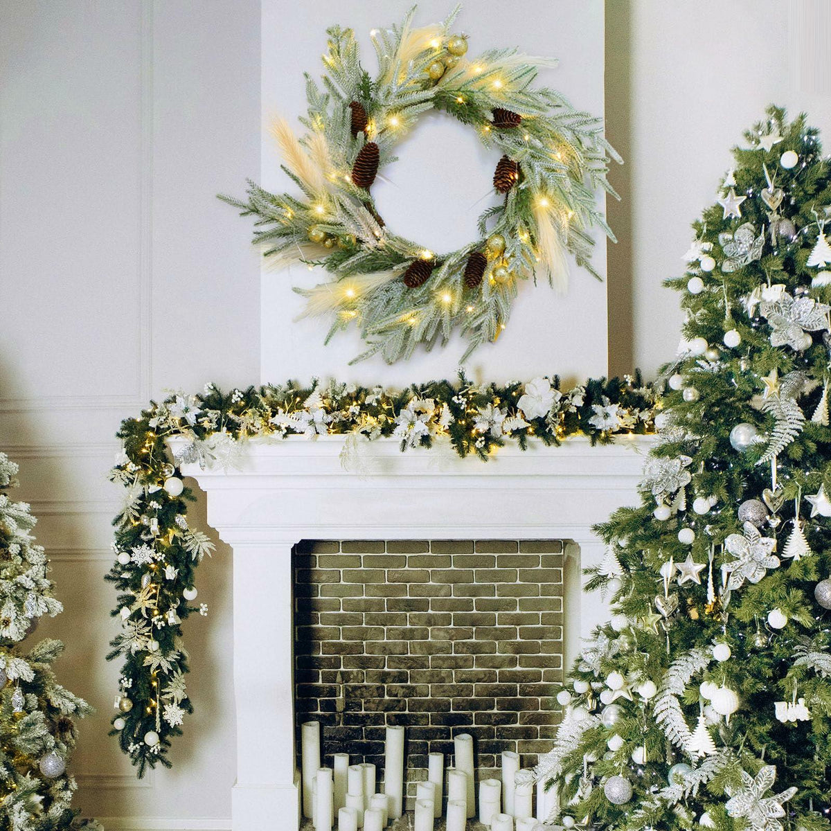 Corona navideña Chuangdi de 24 pulgadas de pino Norfolk con pampas, luces y piñas