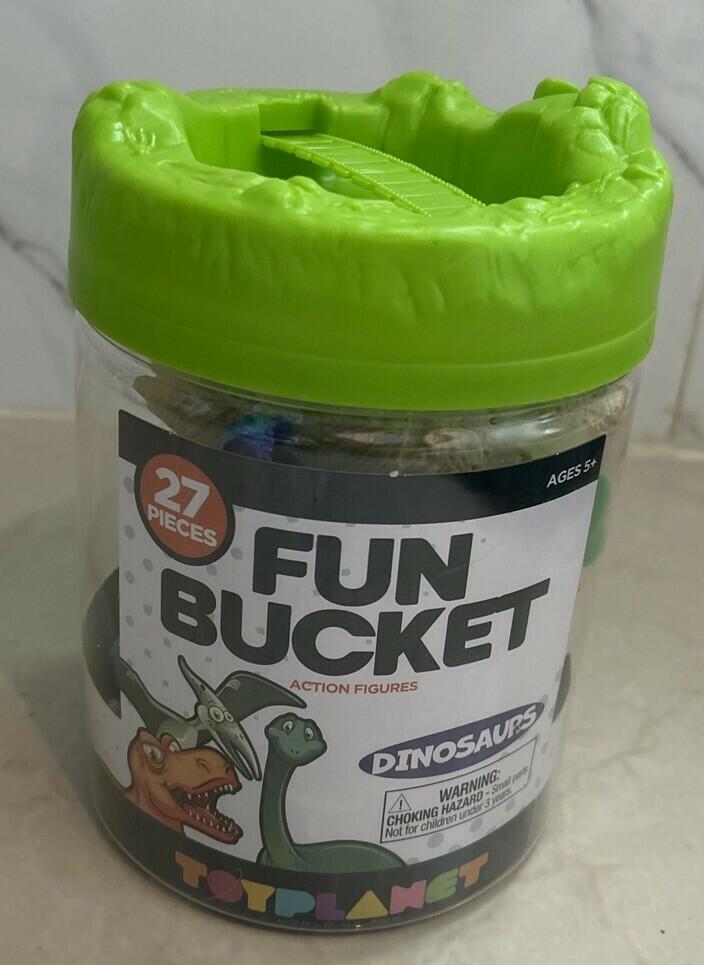 Cubo divertido de 27 piezas, figuras de acción de dinosaurios, Toy Planet. De segunda mano.