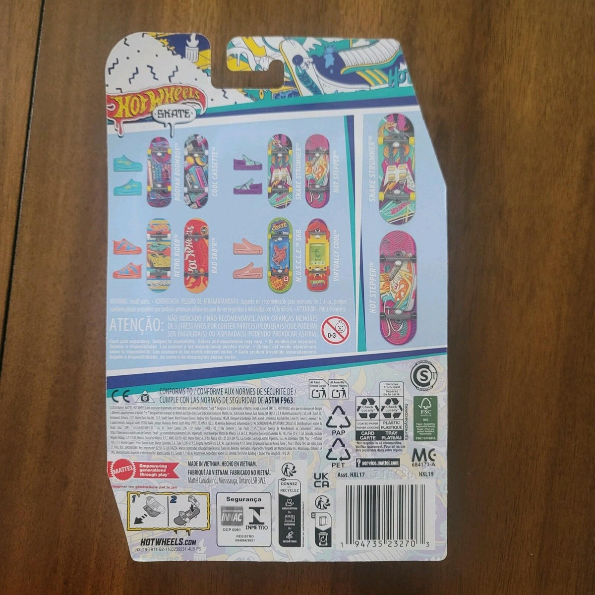 Hot Wheels Skate Snake Strummer y modelo Tony Hawk Hot Stepper