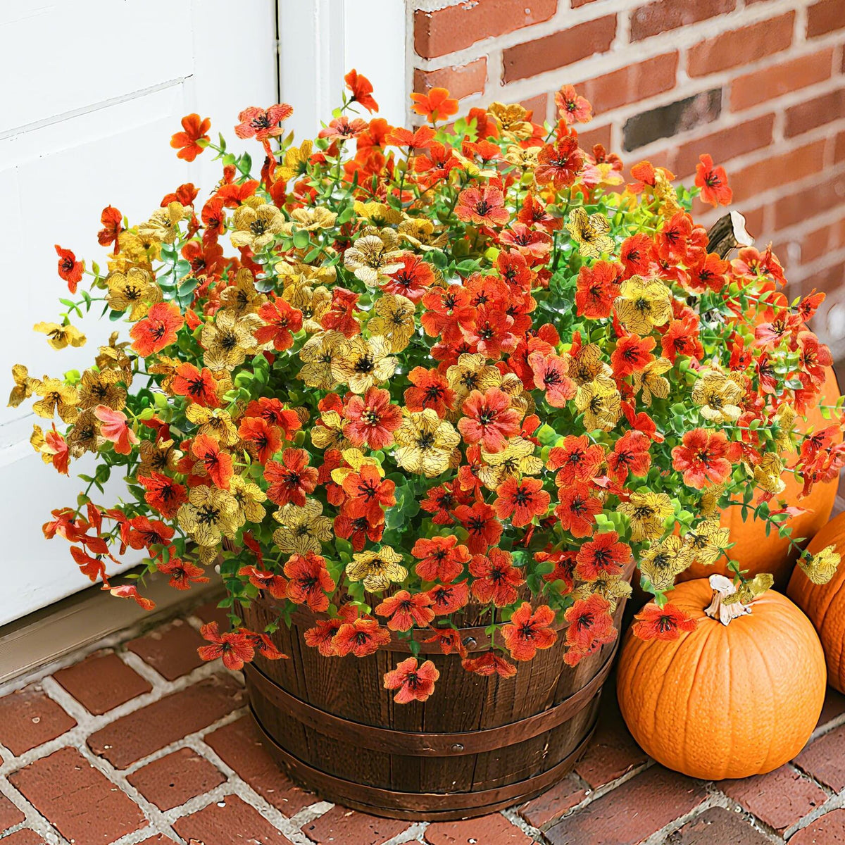Florisso - Crisantemos artificiales de otoño para decoración exterior, color naranja y amarillo, 12 ramos