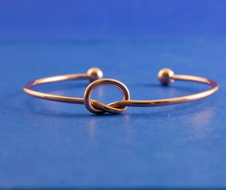 Pulsera brazalete abierto de acero inoxidable sin marca, diseño de nudo infinito, 2 piezas