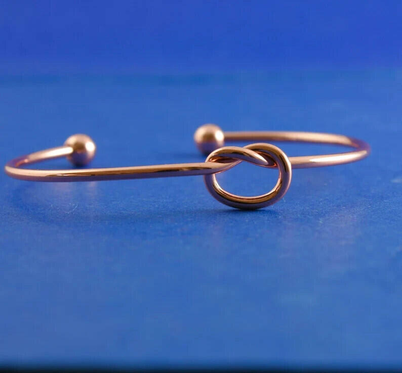 Pulsera brazalete abierto de acero inoxidable sin marca, diseño de nudo infinito, 2 piezas
