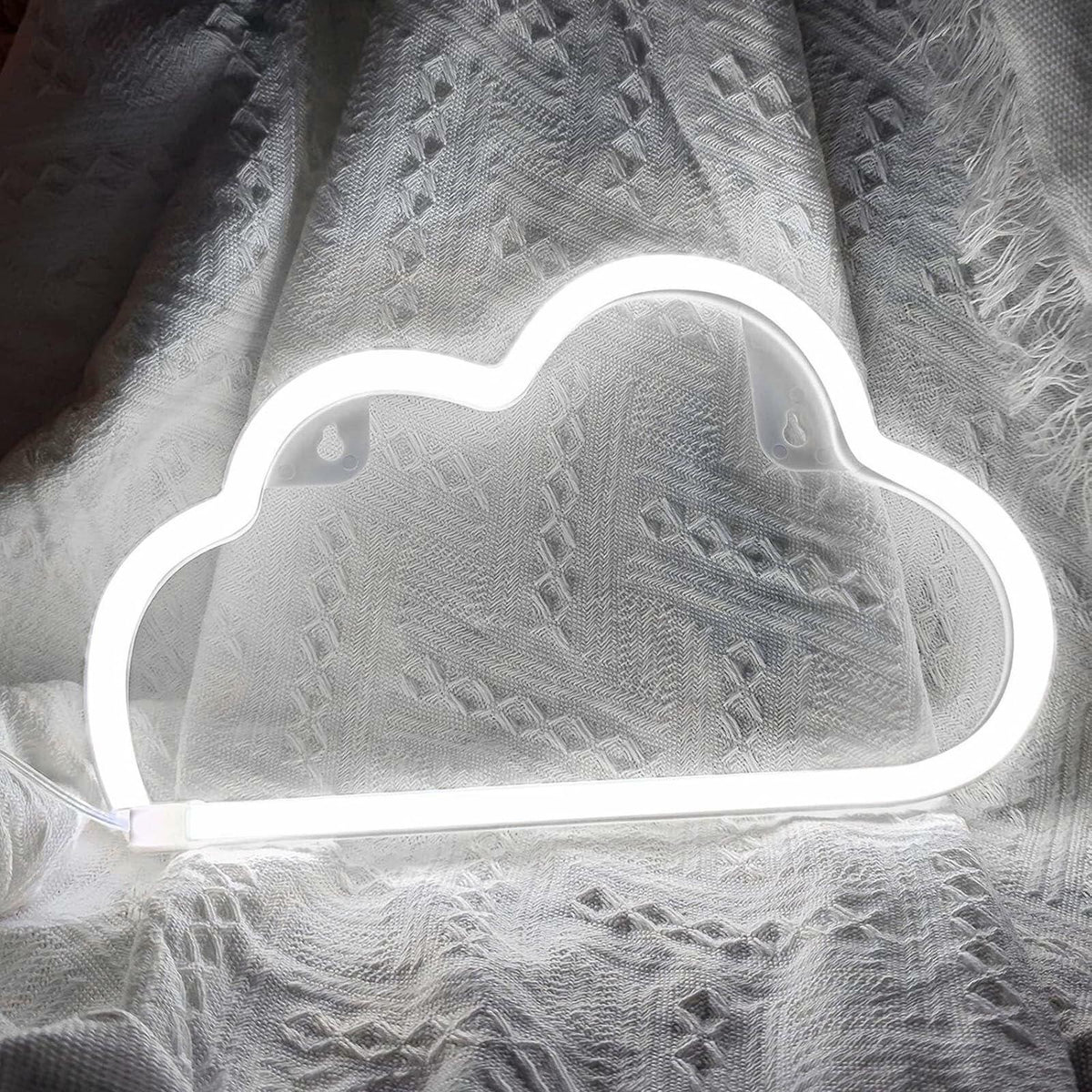 [Como nuevo] Letrero de neón de nube BerniceKelly, decoración de pared LED, alimentado por batería o USB, color blanco