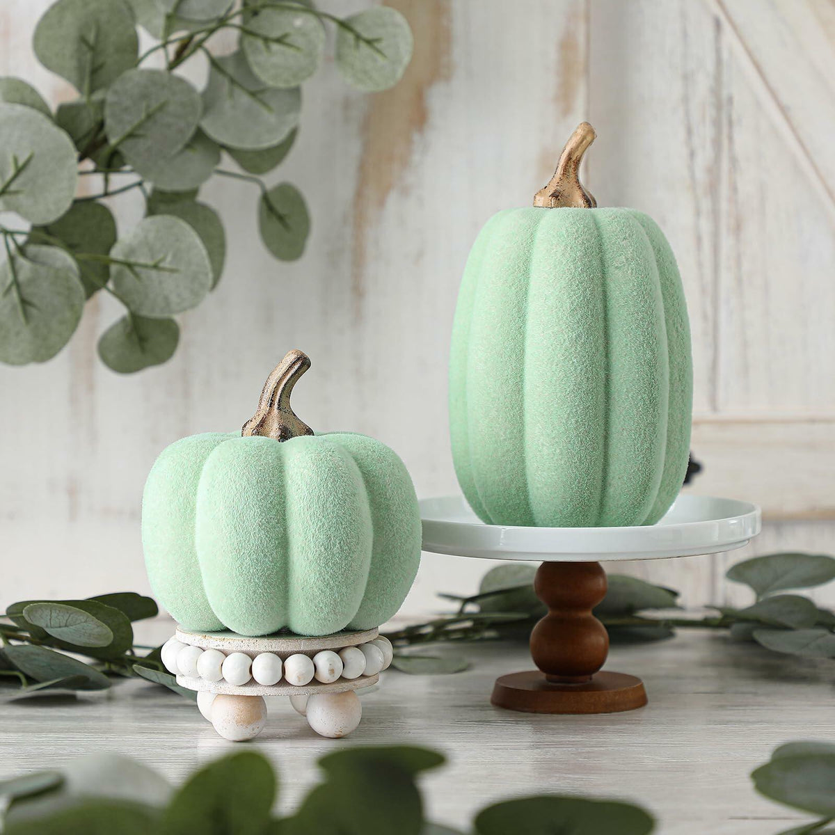 Vicenpal 2 calabazas de espuma verde para decoración de otoño y Acción de Gracias, de terciopelo flocado