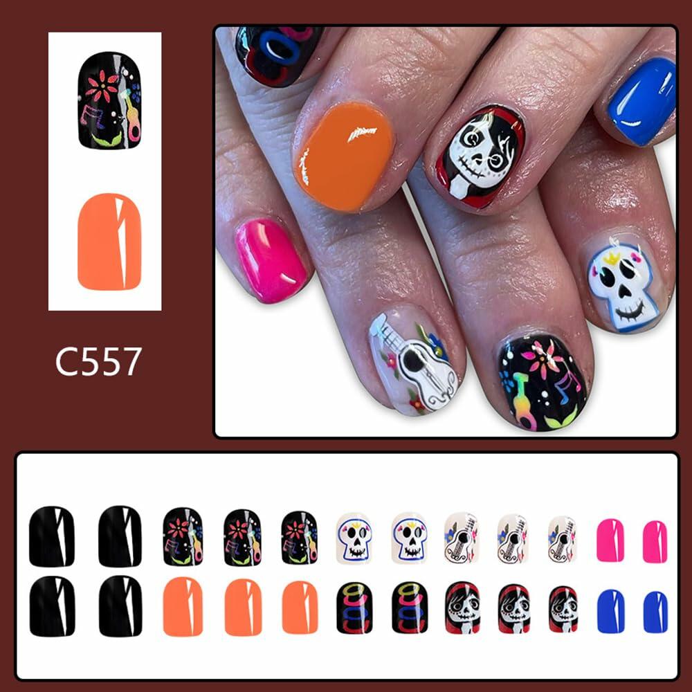 Uñas postizas de Halloween CEWEWP, cuadradas cortas, acrílicas, con diseño de calavera negra, 24 piezas