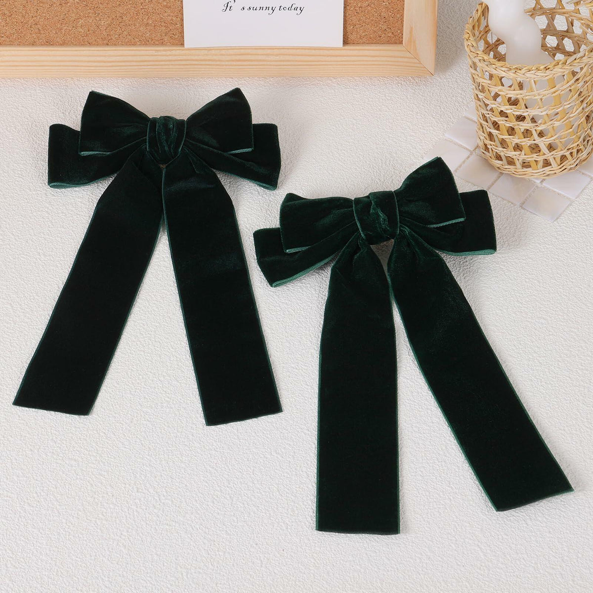 Pinzas para el cabello con lazo de terciopelo Miroksh, verde oscuro, 2 unidades, 5.5 pulgadas