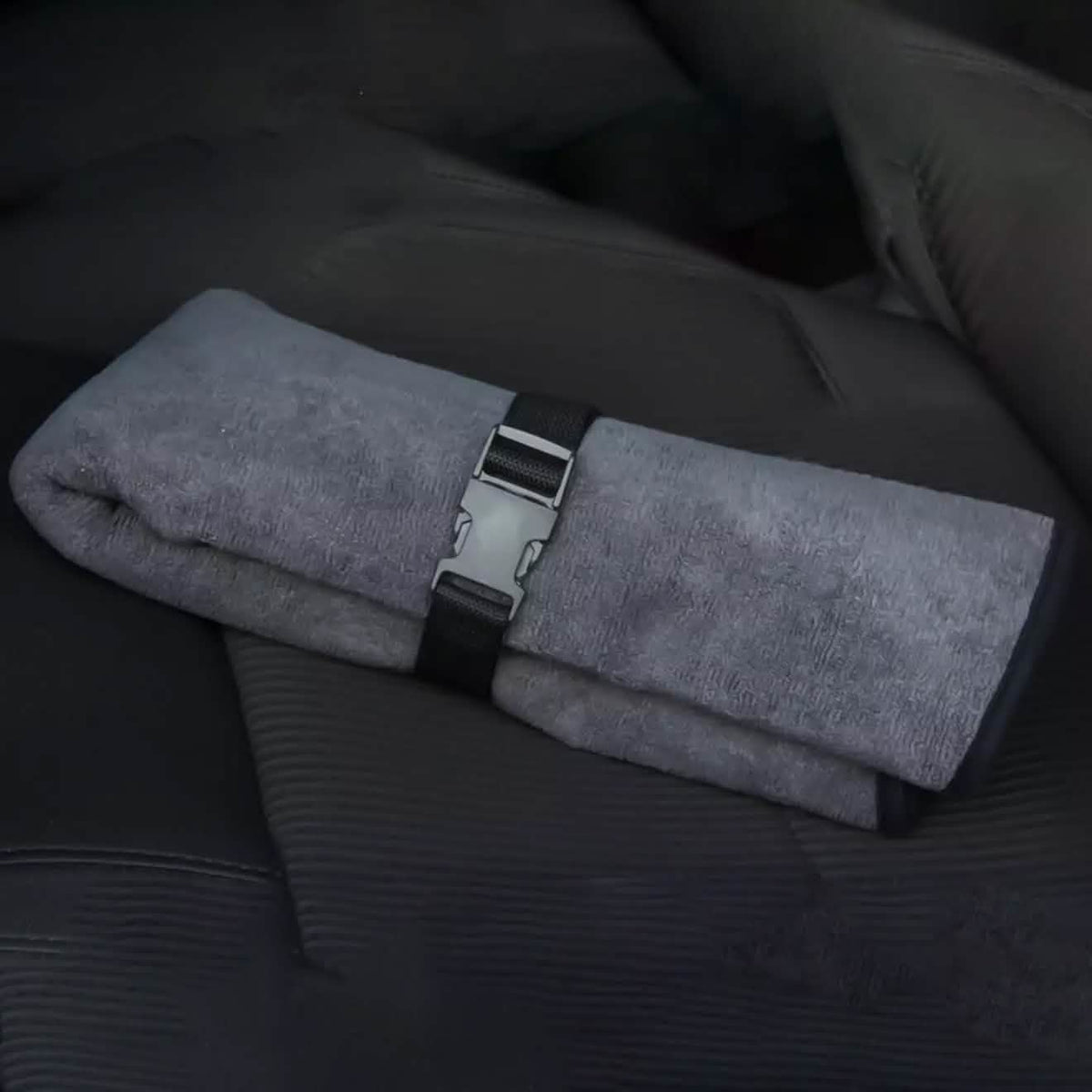 OxGord Yoga Sweat Towel Auto Post-Workout Seat Cover