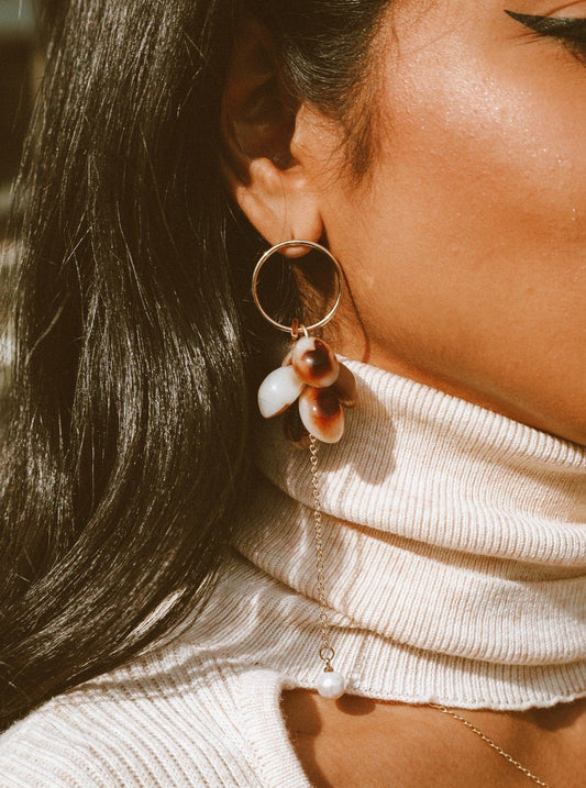 Tortoiseshell Dangle Earrings Boho Shell Drop Lightweight
