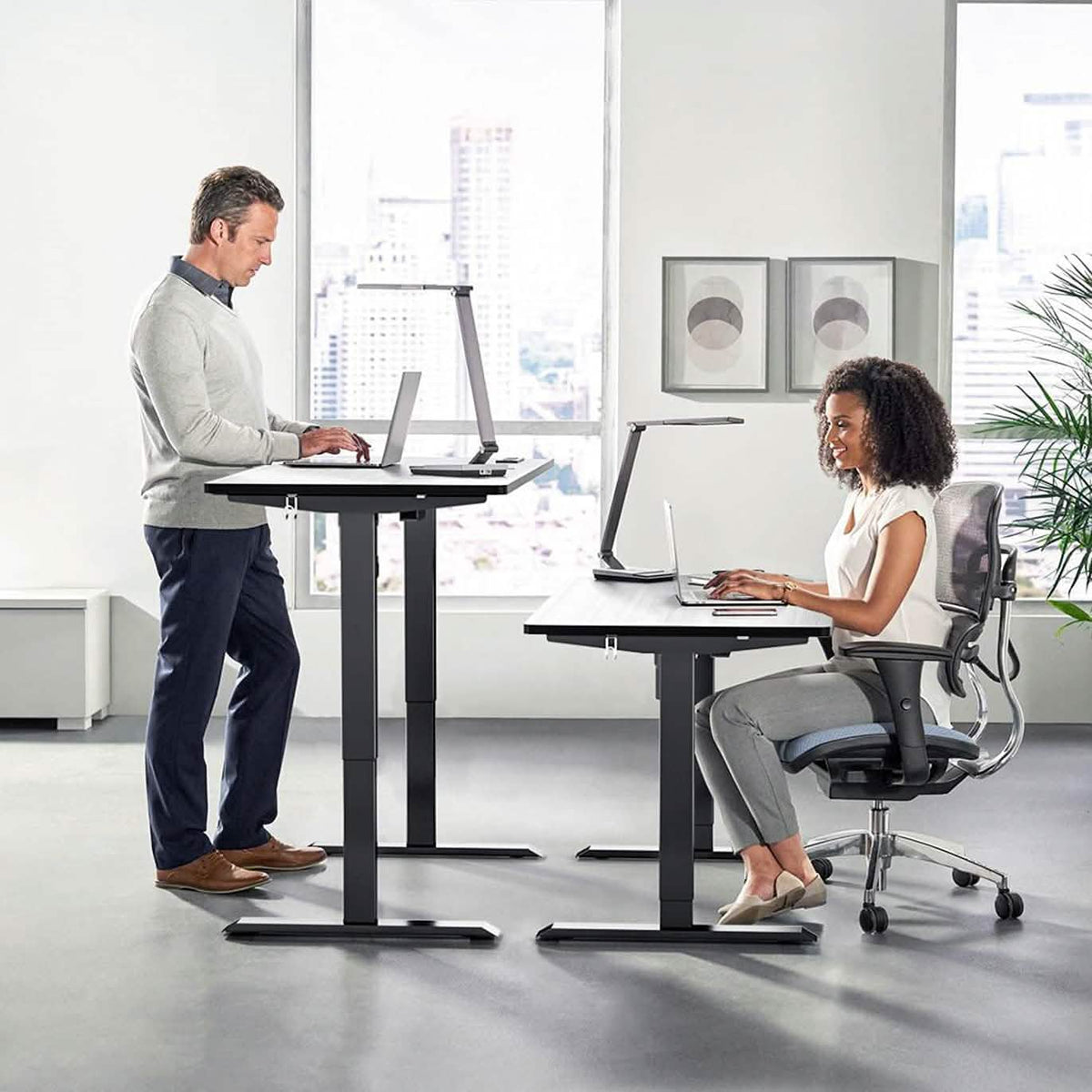 TTKK Electric Standing Desk