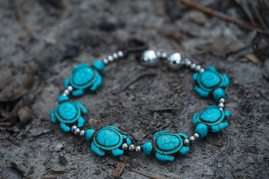 Turquoise Turtle Bracelet With Silver Beads Boho Adjustable